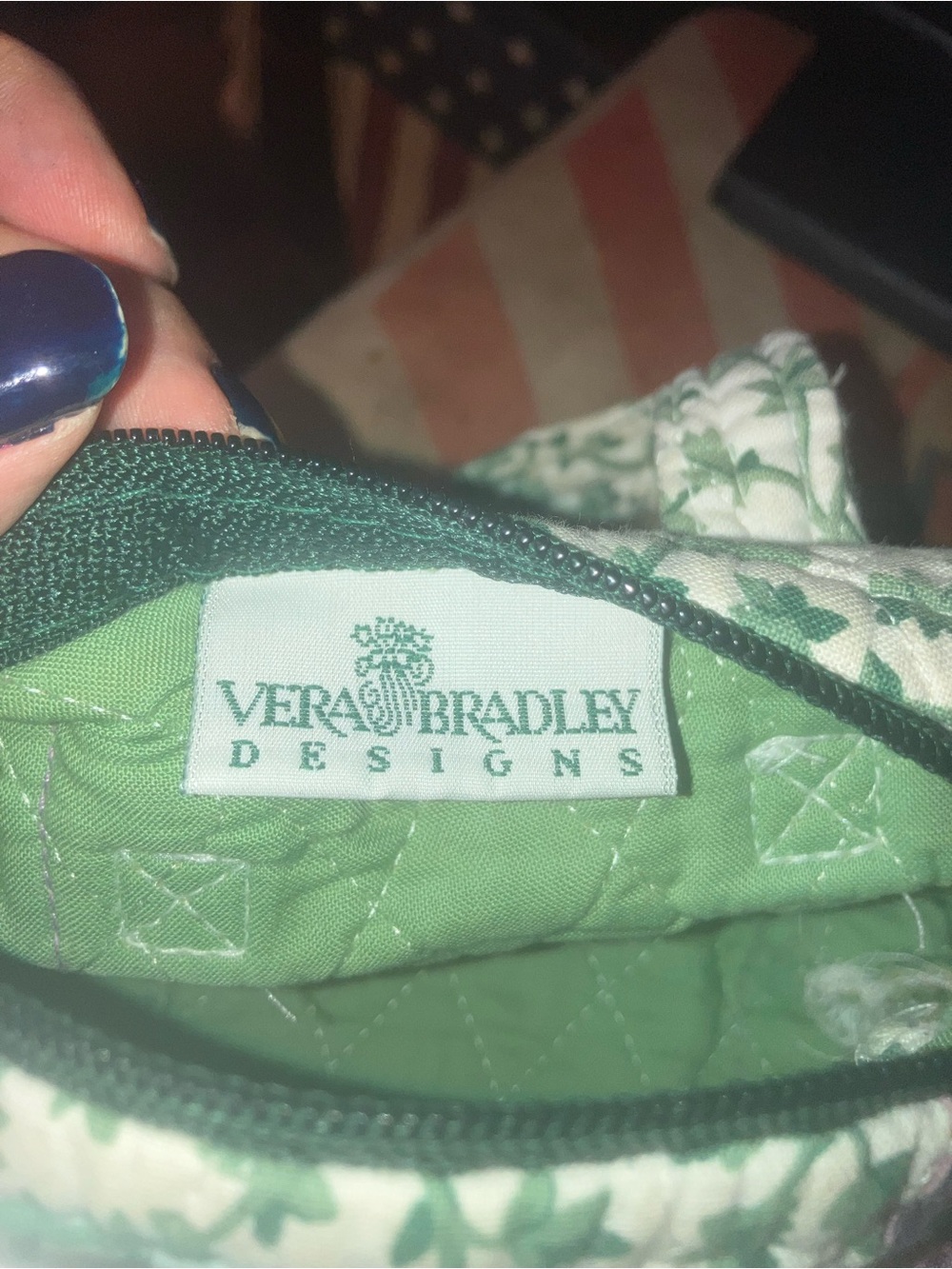 Vera Bradley petite paddy in color lilac time. Color, pattern, and style RARE - Picture 9 of 11